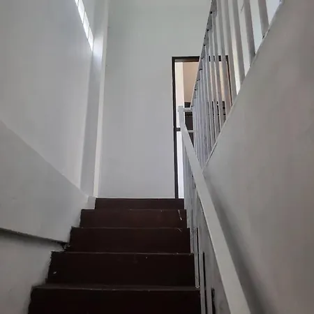 Auntythong House Apartment Bangkok Exterior photo