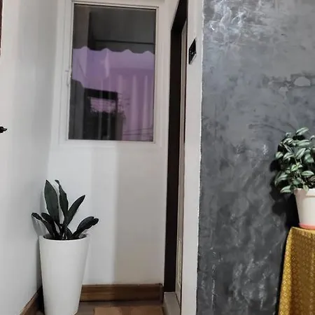 Auntythong House Apartment Bangkok Exterior photo